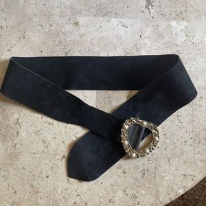 Elegant Black Belt with Pearl-Embellished Buckle